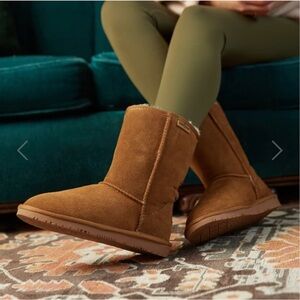 Minnetonka Olympia short boot-golden tan-size 7